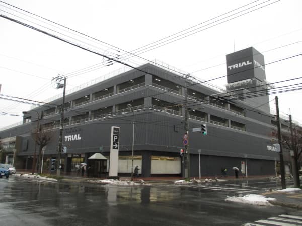 プロモーションや物販が可能なレジ前ブース①1