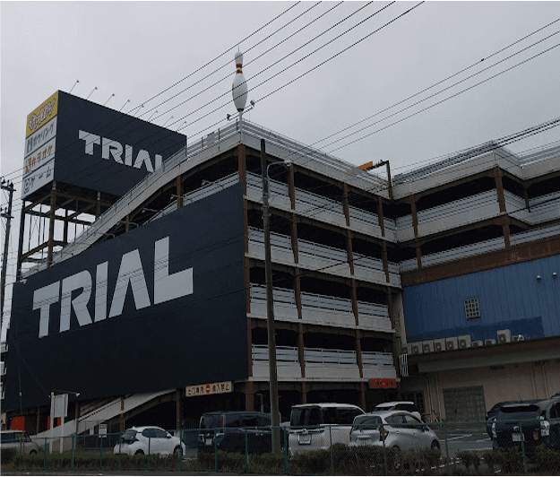 食物販やPR活動に最適な店内1Fレジアウト サービスカウンター側2