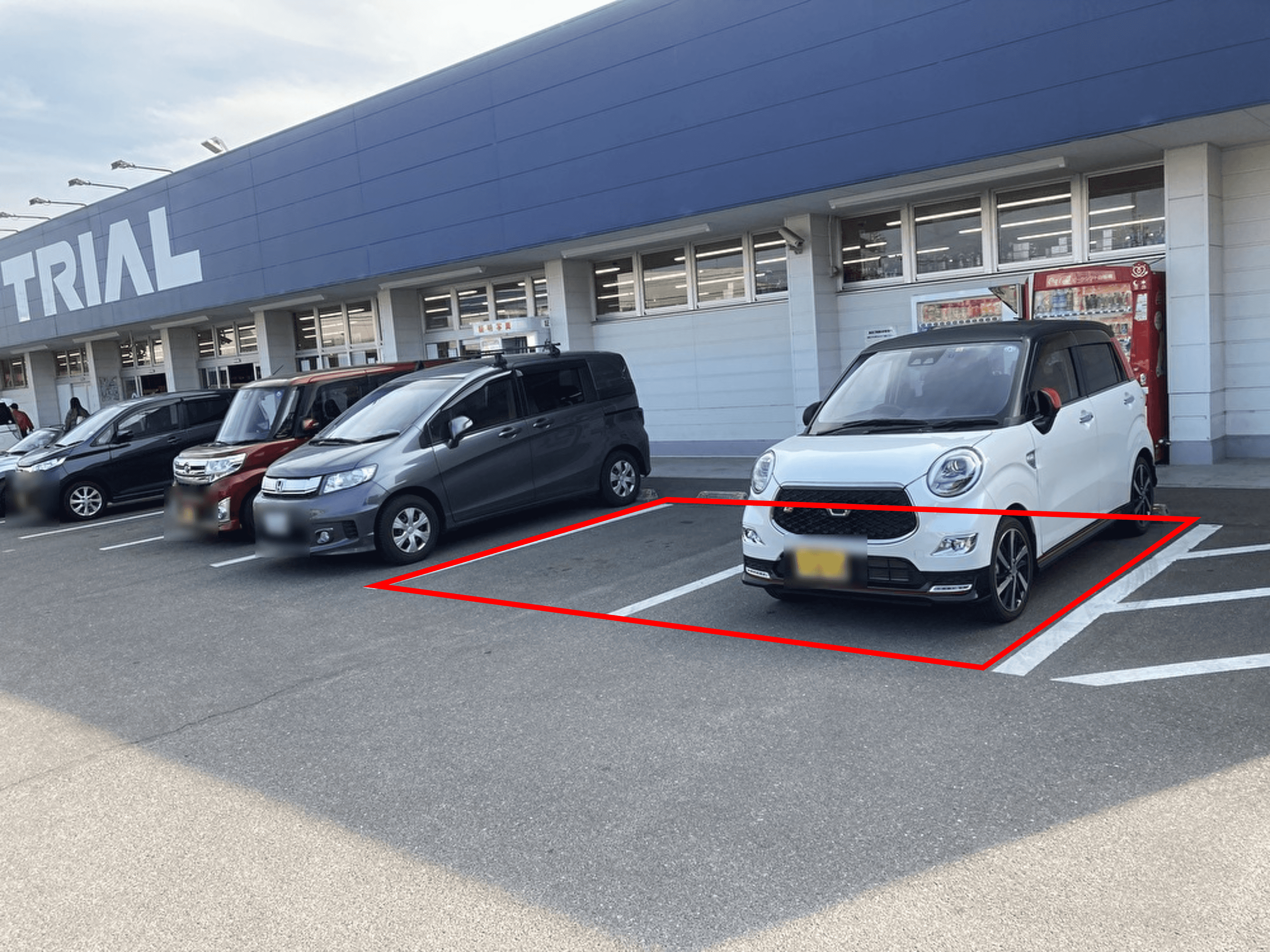 キッチンカースペース【電源設備はございません】
