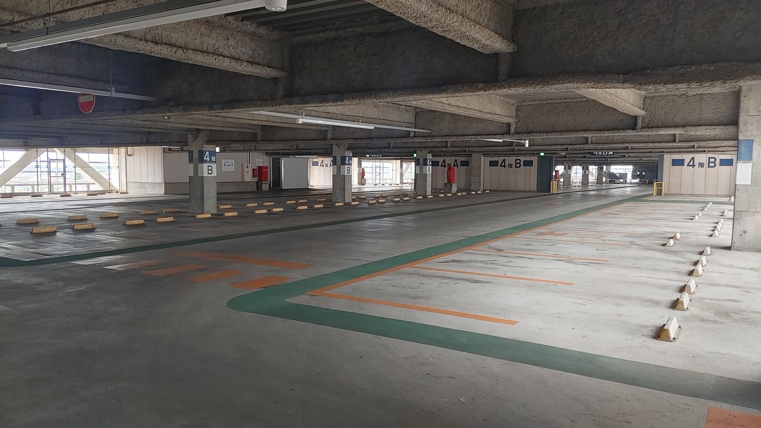 【期間限定値下げ】⑬ポップアップストアやプロモーションに適した4F駐車場スペース1