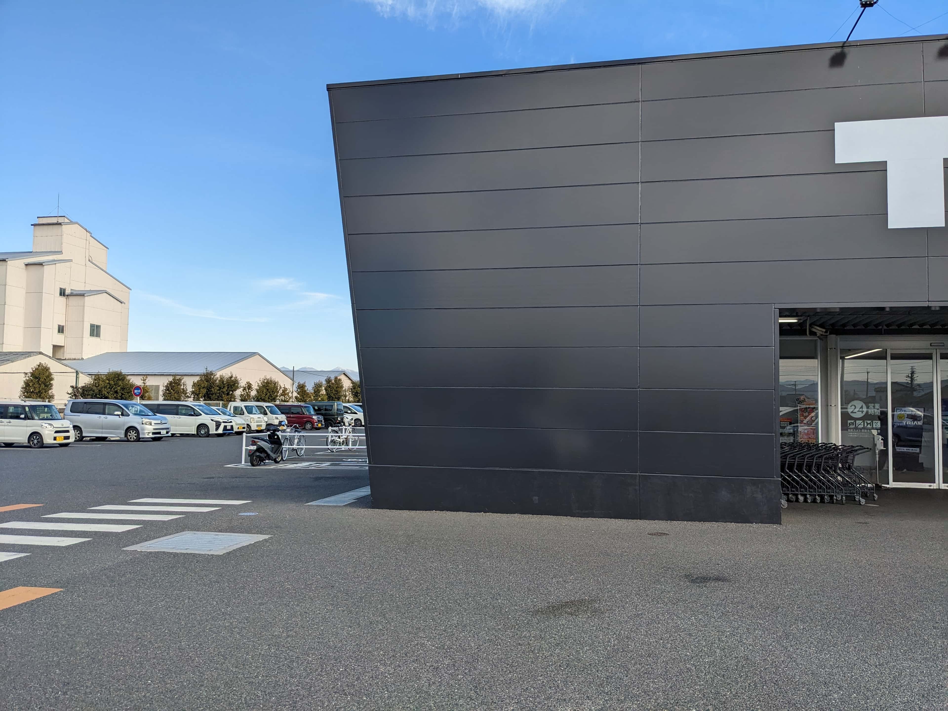 食物販やプロモーションの出店が可能な屋外スペース