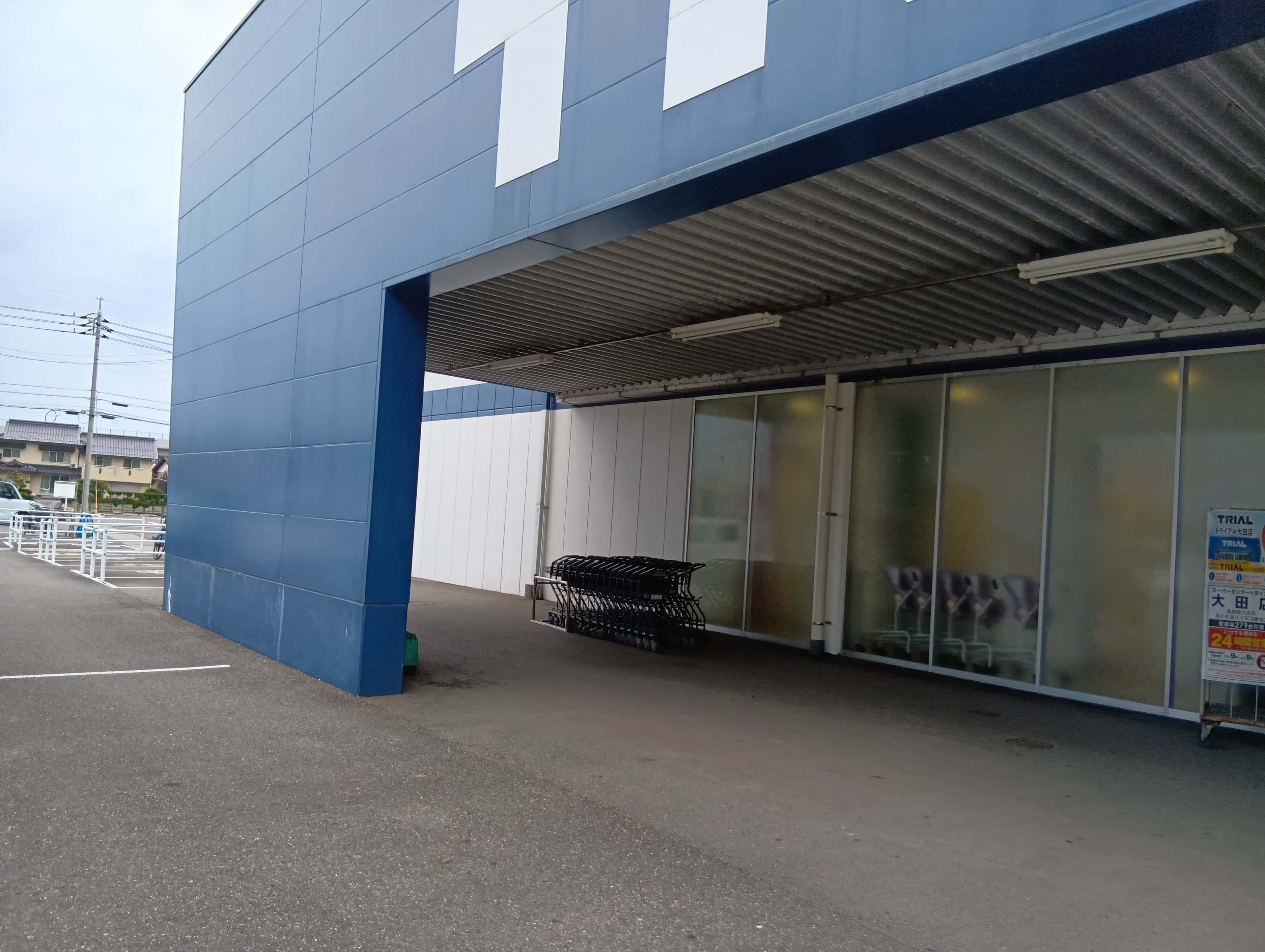 キッチンカー(調理営業)出店限定/屋外スペース