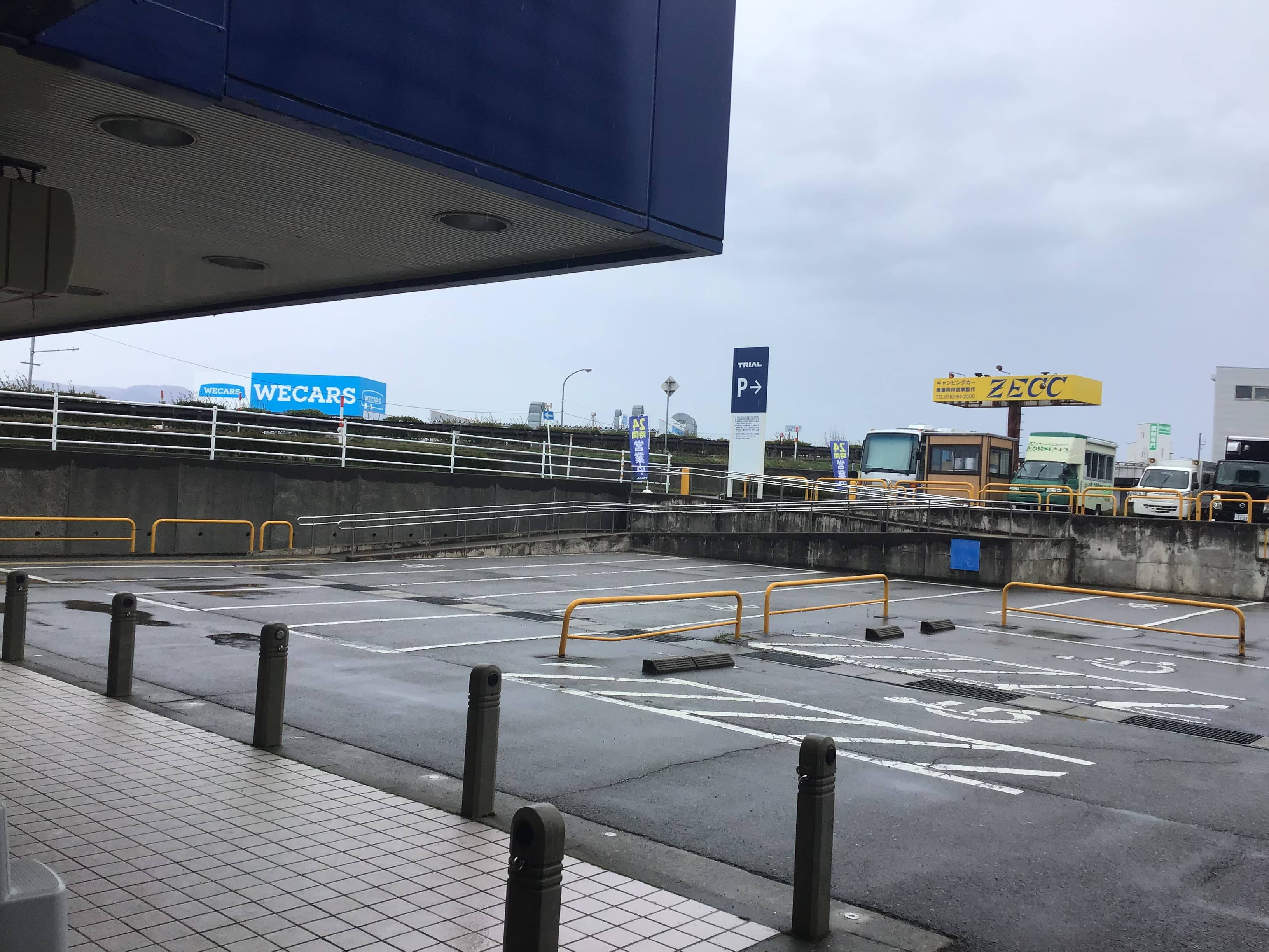 キッチンカー(調理営業)出店限定/屋外 Ⓐキッチンカースペース※電源準備中