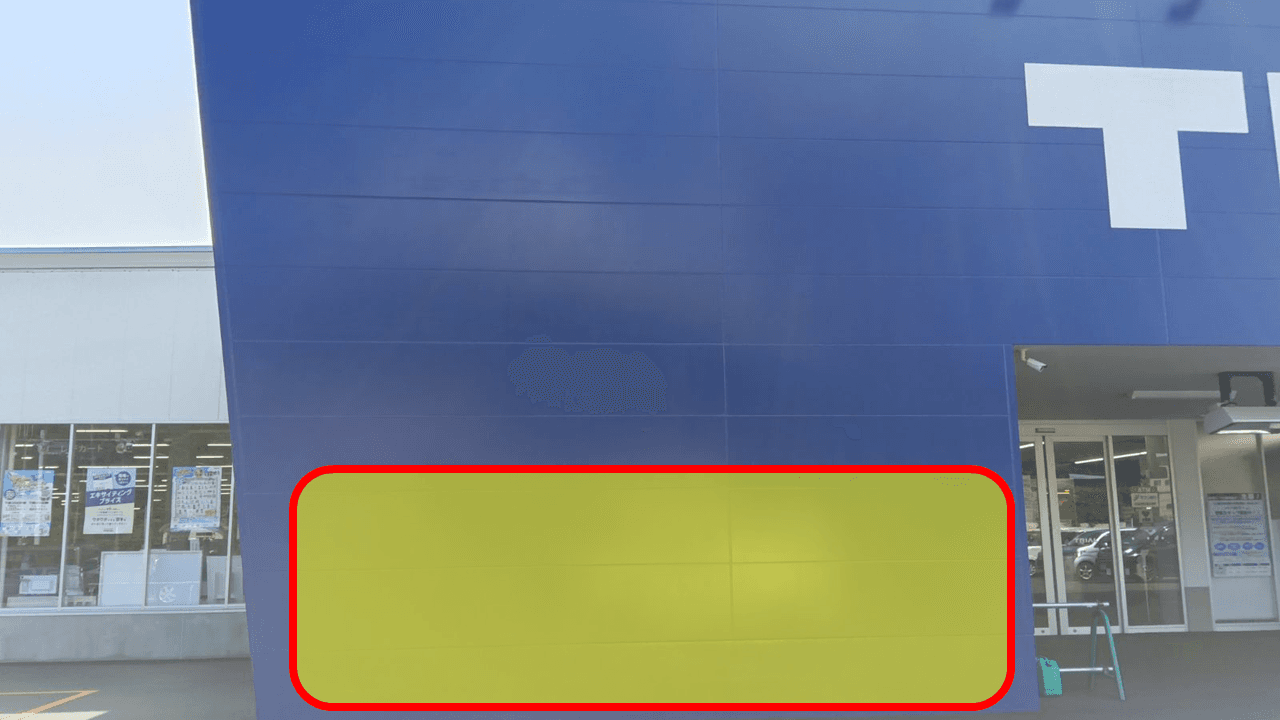 出店スペース:ポーチ前(左側)