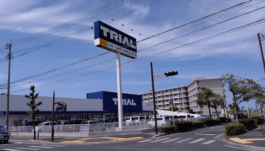 スーパーセンタートライアル唐津店