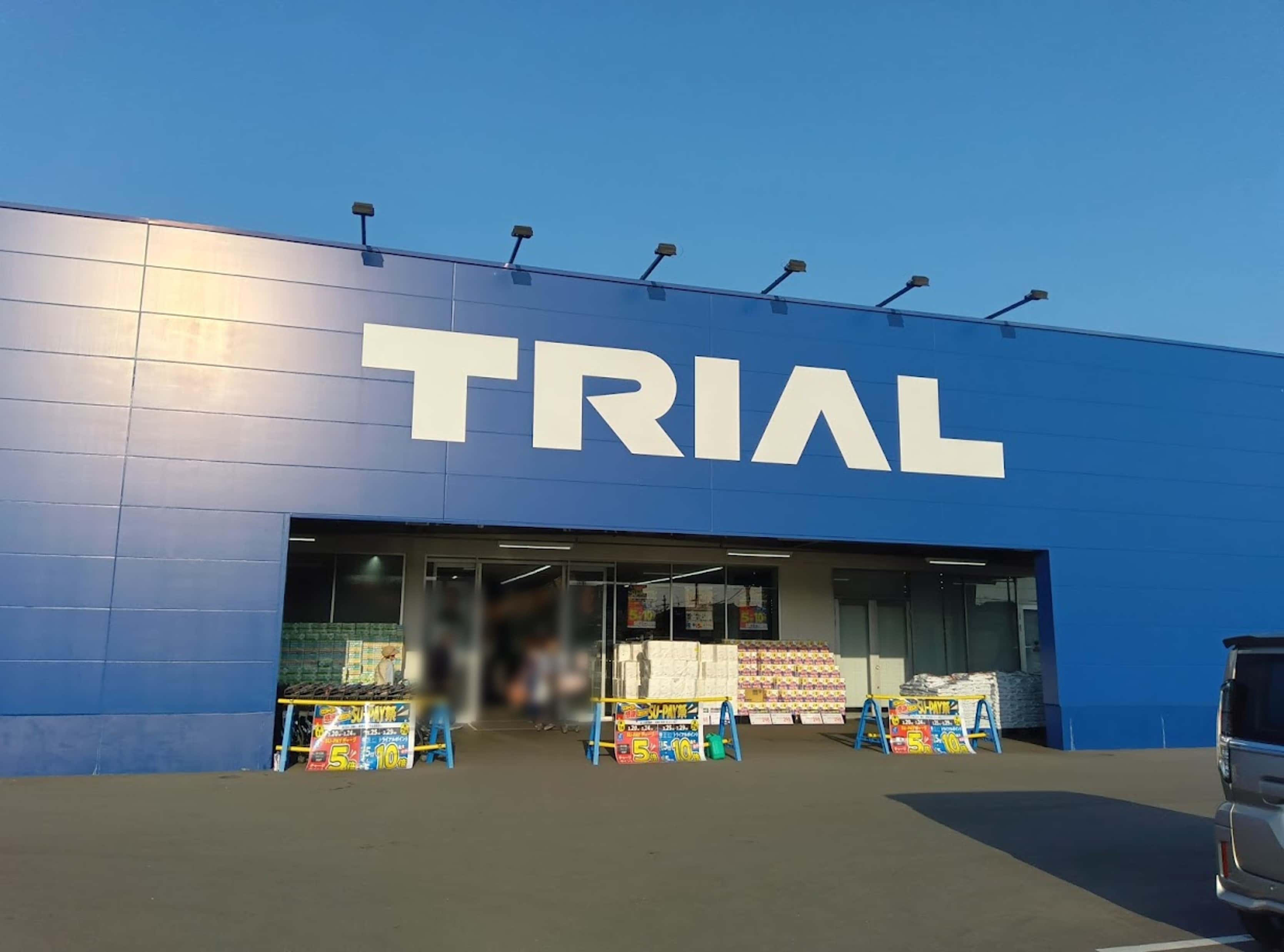 販促プロモ活動に最適な トライアル丸亀店『風除室』スペース