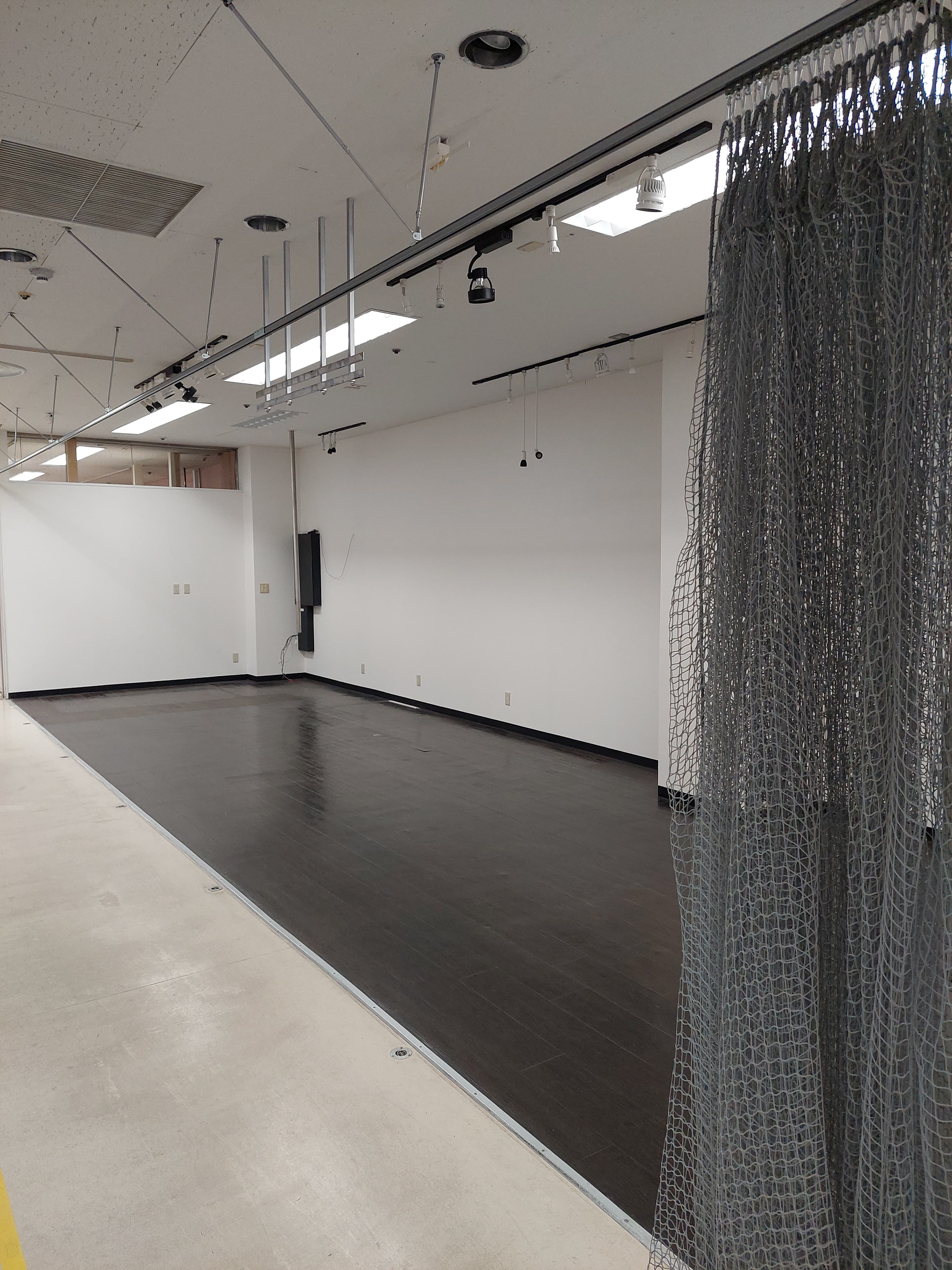 【平日限定】物販/食物販トライアル★キャンペーン実施中!販促プロモーションやポップアップストアに適した視認性の高い1階レジアウト付近のイベントスペース(全面貸し)【買取催事不可】2