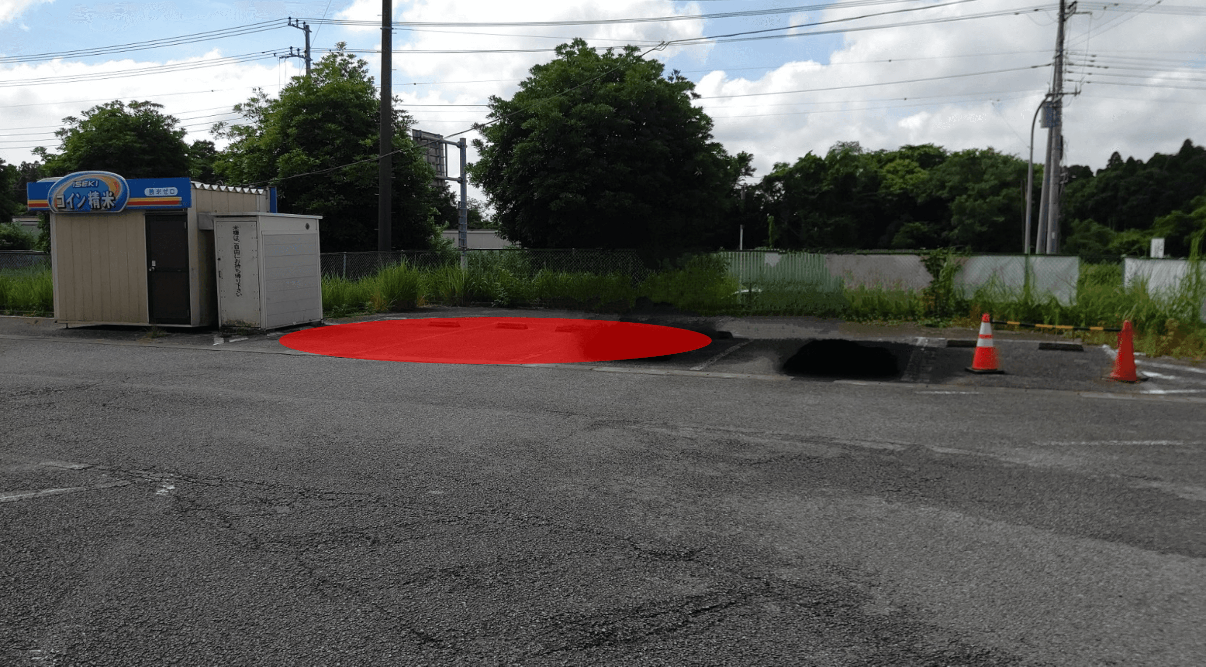 キッチンカーやプロモーションでの出店が可能な屋外スペース【電源準備中の為発電機などご準備下さい】