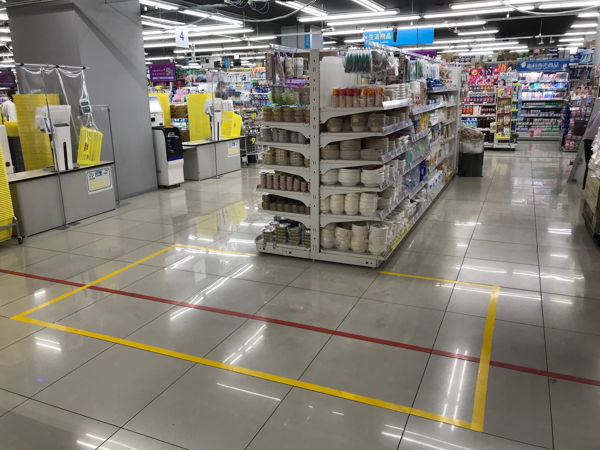 【トライアル★キャンペーン実施中!】物販・食物販に利用可能なレジ横イベントスペース2