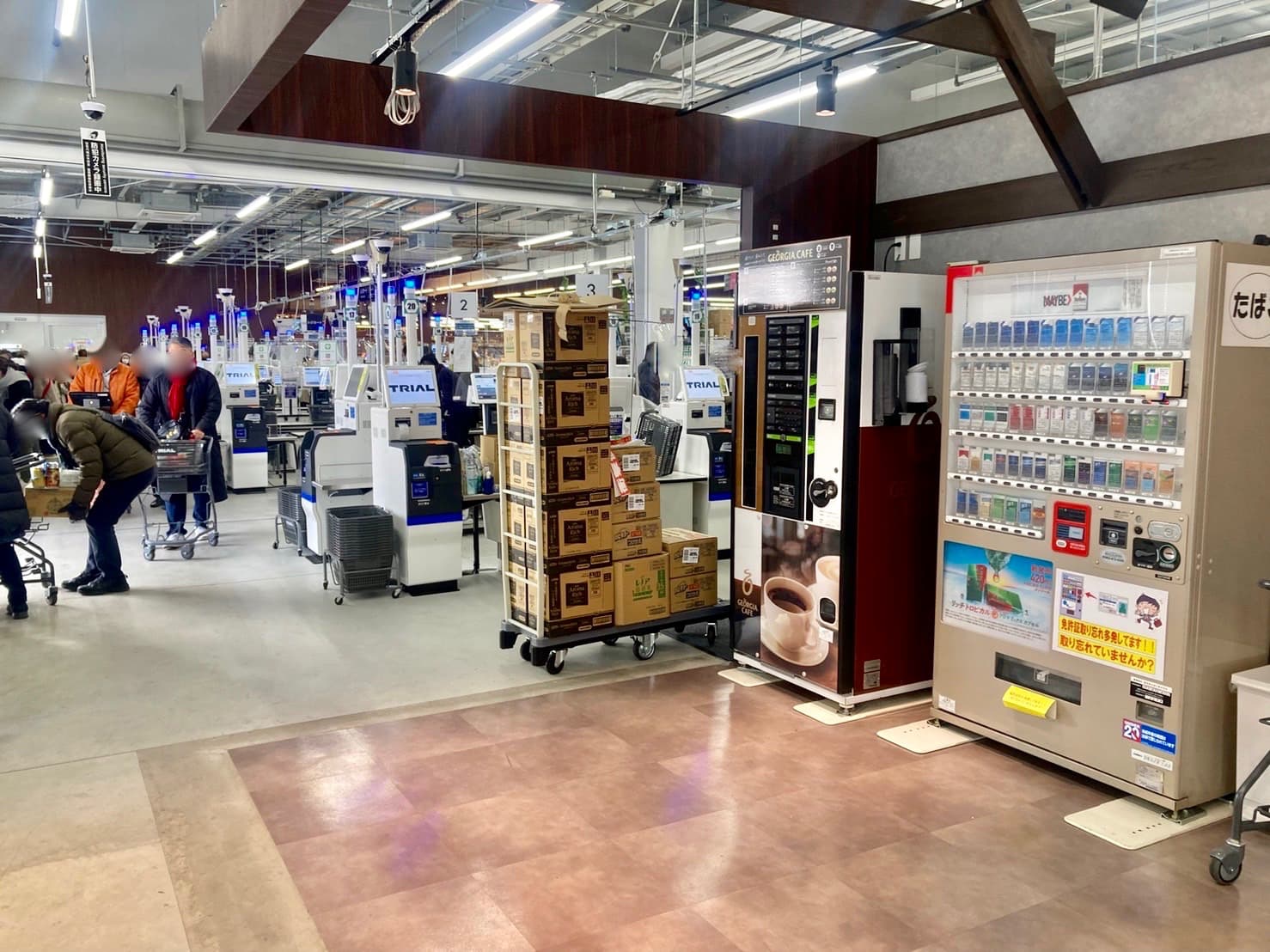 食物販や出張販売に適したフードコート付近イベントスペース (※NG業種有)1