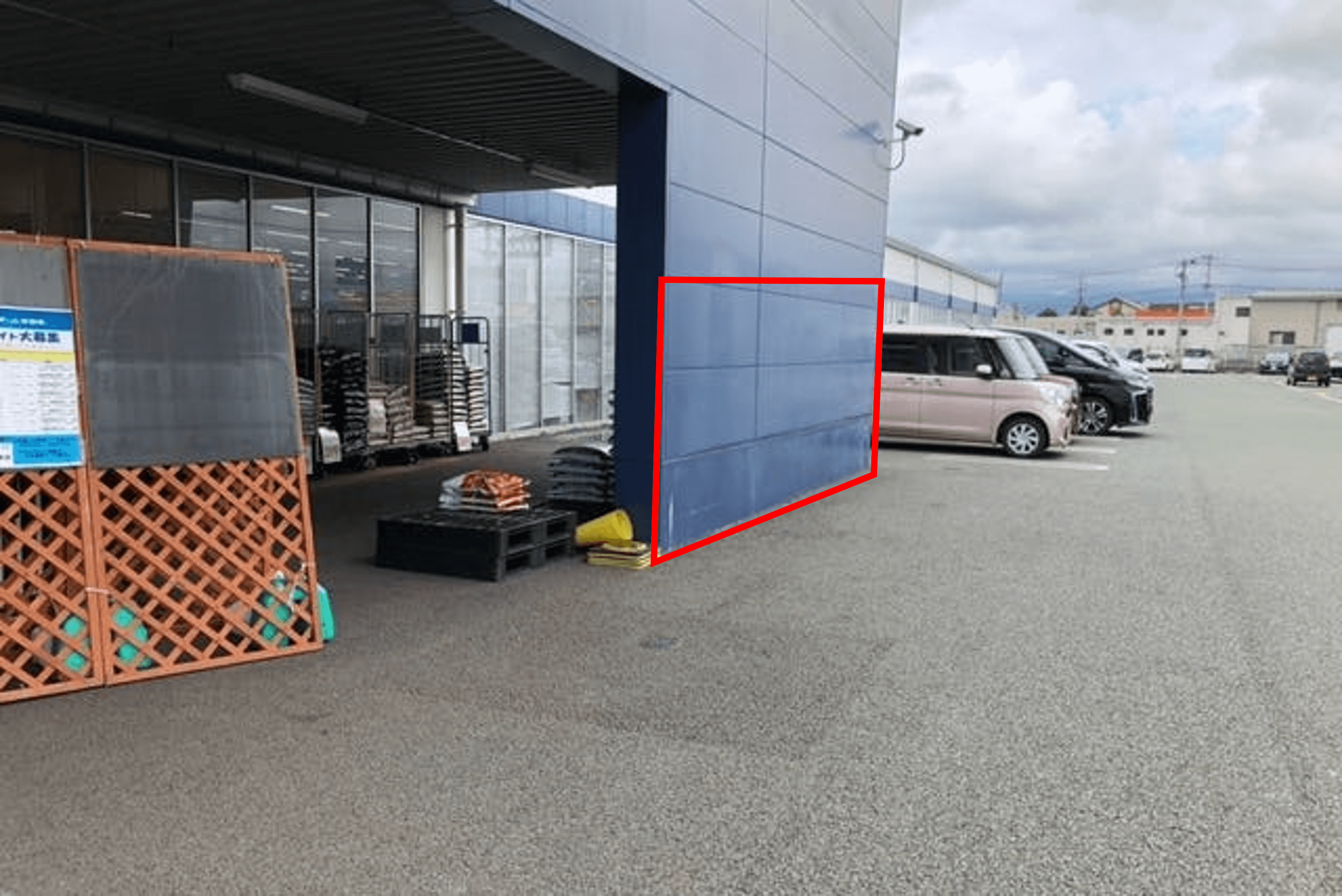 Ⓐキッチンカースペース【入口正面右側】1