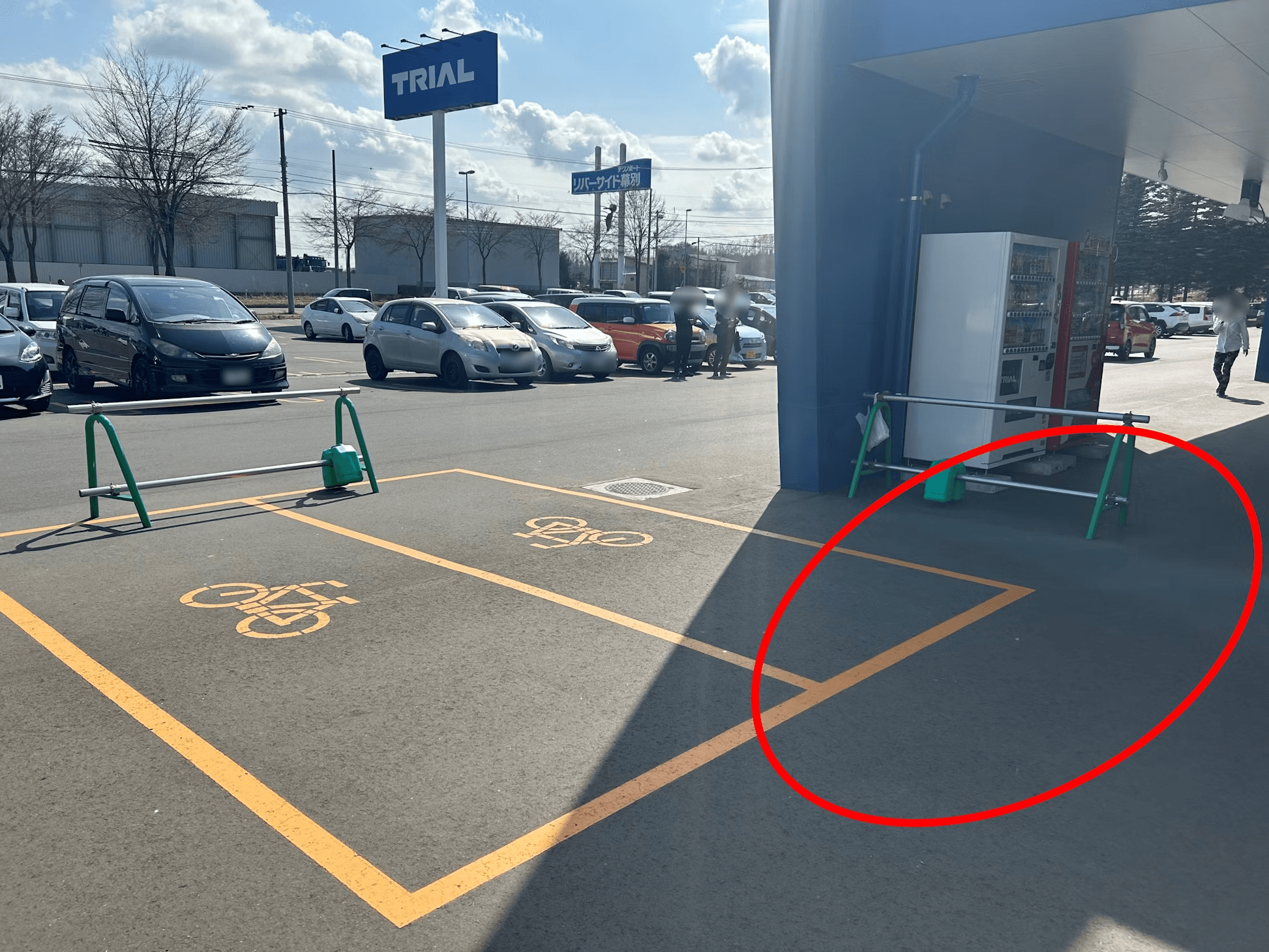 キッチンカー(調理営業)出店限定/屋外スペース2