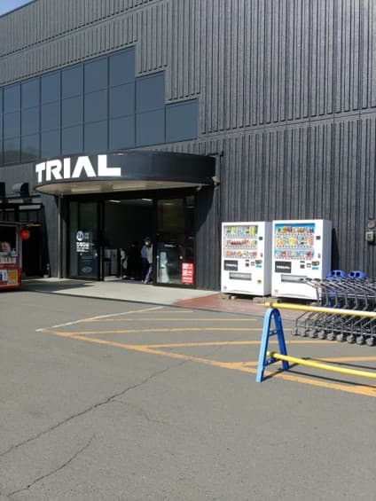 キッチンカーやプロモーションに利用可能な店頭入口スペース1