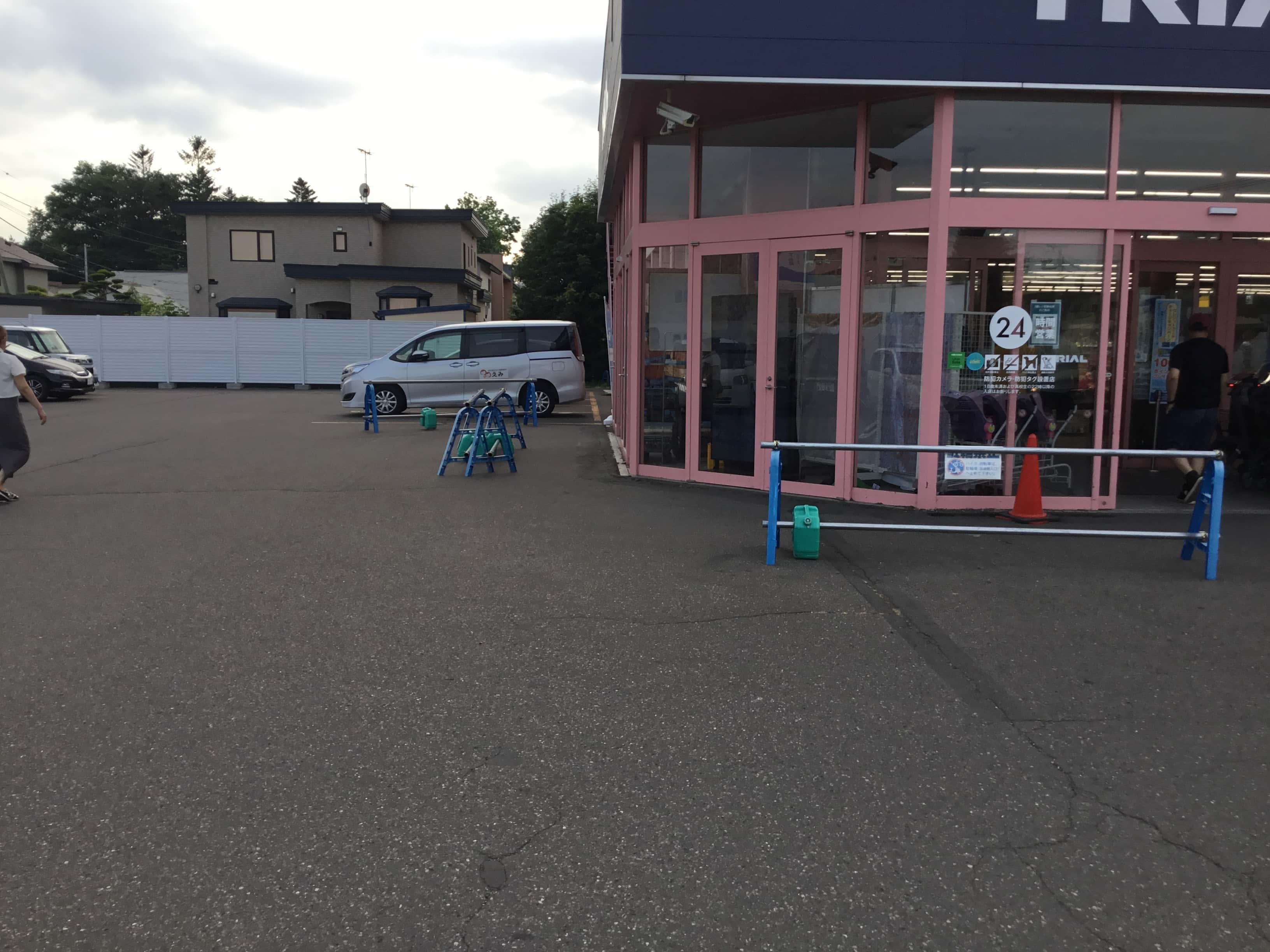 出店スペース:店舗出入口