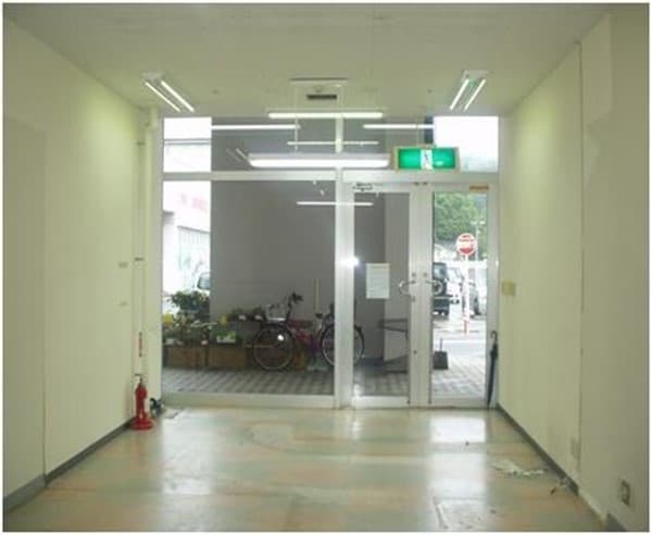 インテナント区画10坪 業種は応相談1