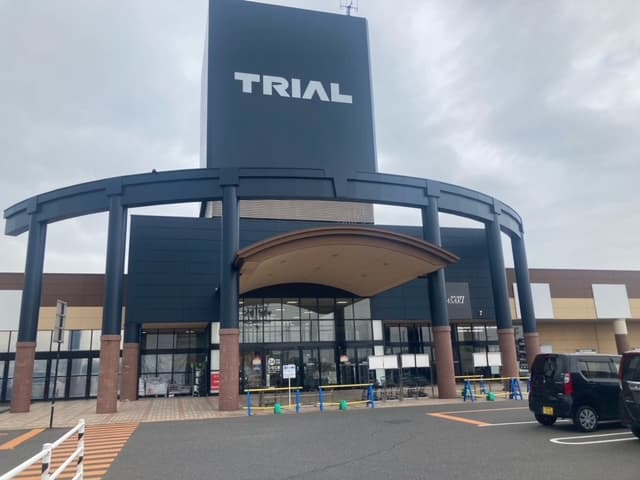 キッチンカー(調理営業)出店限定/屋外 ③キッチンカースペース【入口正面右側】1